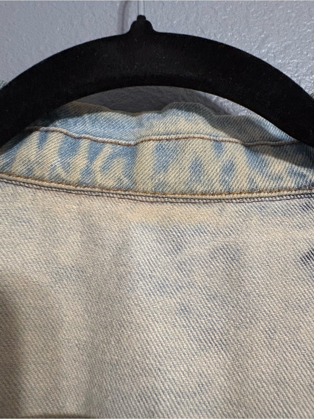 Sonoma Denim Jacket Hand Painted Crane Art Back Distressed Wash Size Small - Picture 7 of 7